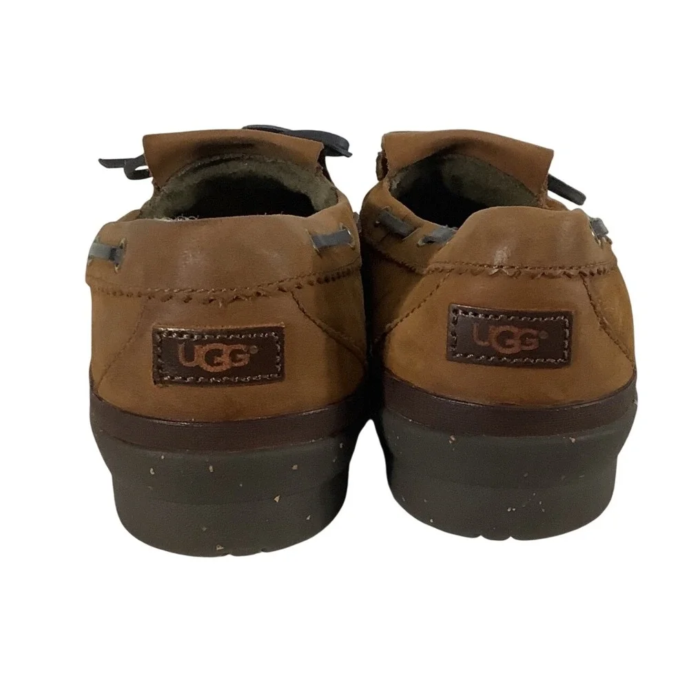 UGGAustralia Brown Leather Kiltie Fringe Moccasin Loafers Shearling Lined Womens